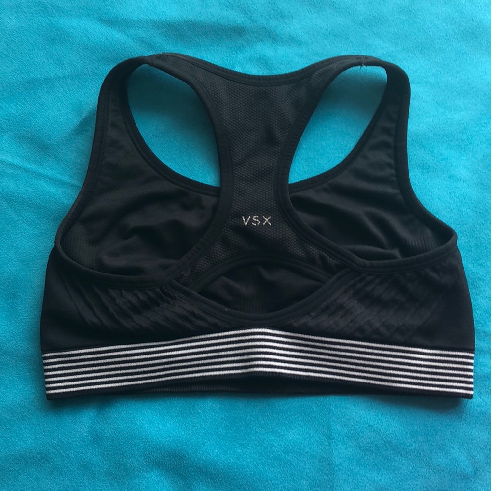 VSX sports bra. - Picture 3 of 5